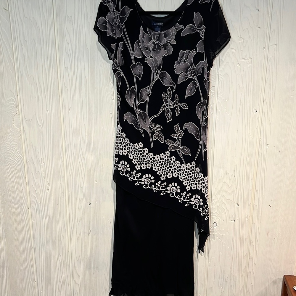 Eva BLUE Formal Dress with Beading flounce at Bottom Shear cap sleeves Size 10